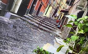 Casa Mari' Centro Storico Vicino Hotel Caracciolo